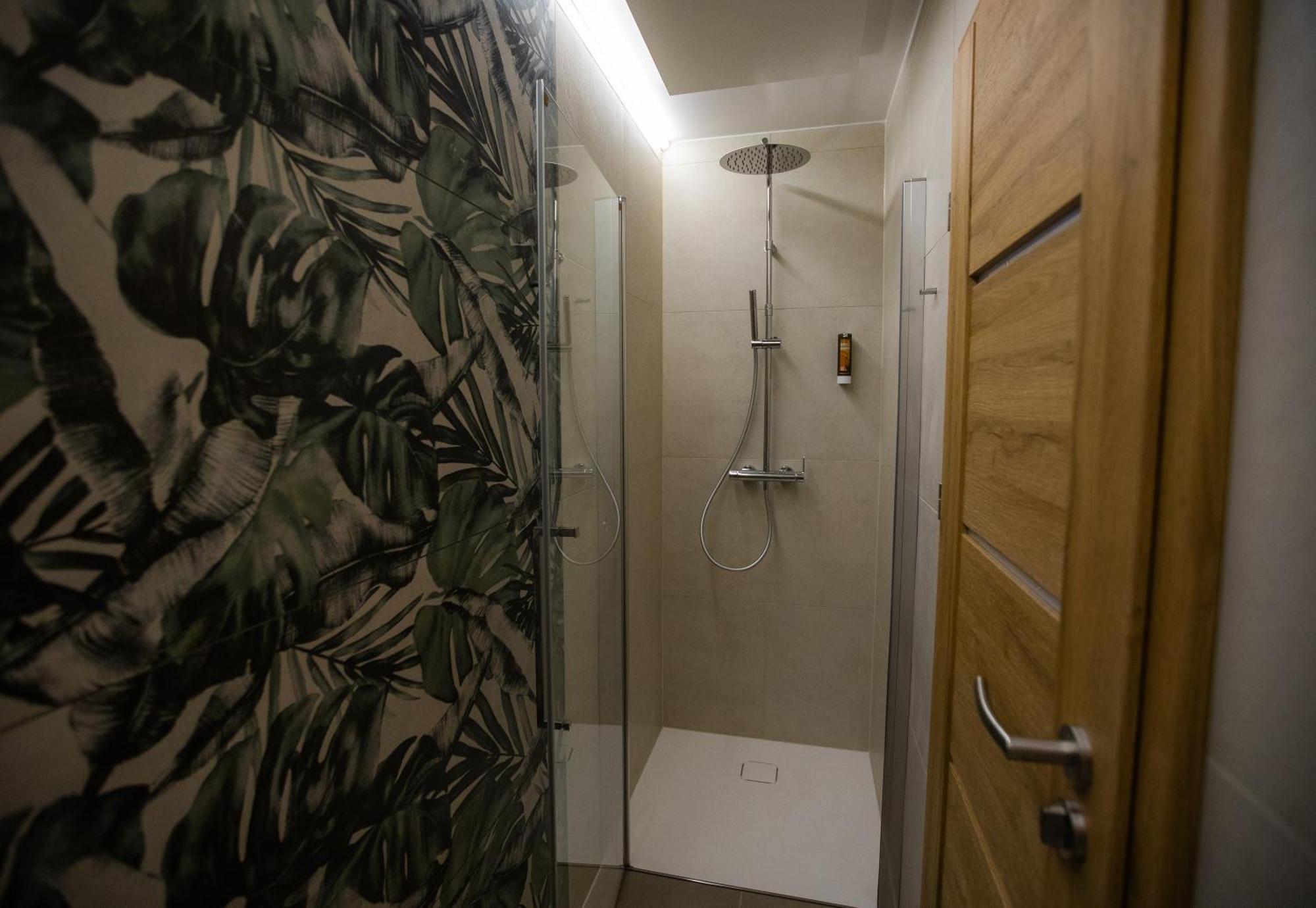 Hisa Trelc- Sobe Hotel Komenda Eksteriør billede